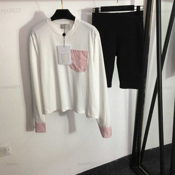 designer women tracksuits size s-xl 2pcs striped color matching pocket long sleeved t-shirt and elastic quarter shorts june27, White
designer women tracksuits size s-xl 2pcs striped color matching pocket long sleeved t-shirt and elastic quarter shorts june27, White