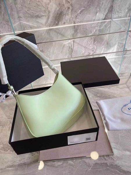 new cleo underarm shoulder bags handbags crossbody bag heart-shaped decoration tarpaulin genuine leather wholesale light luxury and high sen
new cleo underarm shoulder bags handbags crossbody bag heart-shaped decoration tarpaulin genuine leather wholesale light luxury and high sen