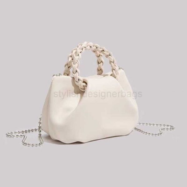totes new summer 2022 women's bag fashion light designer women's luxury handbag niche design versatile portable cloud bag cute bag
totes new summer 2022 women's bag fashion light designer women's luxury handbag niche design versatile portable cloud bag cute bag