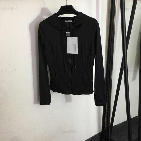 womens designer jacket fashion hooded coat size s- long sleeve jacket slim fit design sunscreen clothing luxurious july28, Black;brown
womens designer jacket fashion hooded coat size s- long sleeve jacket slim fit design sunscreen clothing luxurious july28, Black;brown