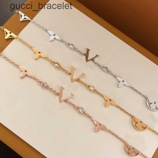 bracelet gold bracelet womens bracelet cufflinks designer letter jewelry diamond 18k gold plated charm bracelet lover giftantiallergy and no, Black
bracelet gold bracelet womens bracelet cufflinks designer letter jewelry diamond 18k gold plated charm bracelet lover giftantiallergy and no, Black