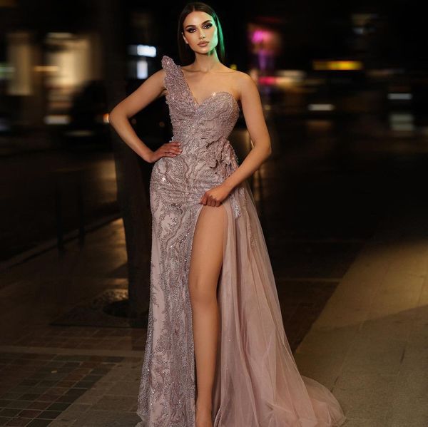 mermaid evening dresses sleeveless v neck one shoulder appliques beads floor length 3d lace hollow side slit prom formal dress gowns plus si, Black;red
mermaid evening dresses sleeveless v neck one shoulder appliques beads floor length 3d lace hollow side slit prom formal dress gowns plus si, Black;red