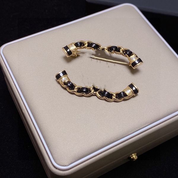 popular luxury brand designer double letter c pins brooches channel women multi colors cape buckle brooch suit pin wedding party jewelry acc, Gray
popular luxury brand designer double letter c pins brooches channel women multi colors cape buckle brooch suit pin wedding party jewelry acc, Gray