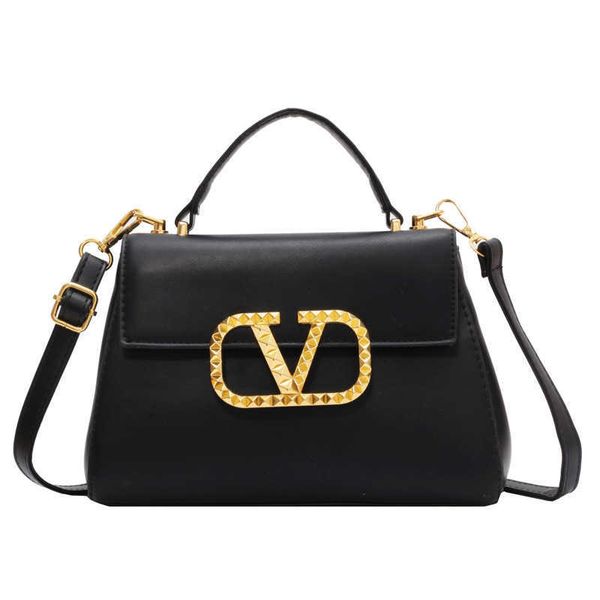 v and for ladies v elegant designer elegant bags solid new flip square lock versatile women's bag one shoulder oblique cross four seaso
v and for ladies v elegant designer elegant bags solid new flip square lock versatile women's bag one shoulder oblique cross four seaso