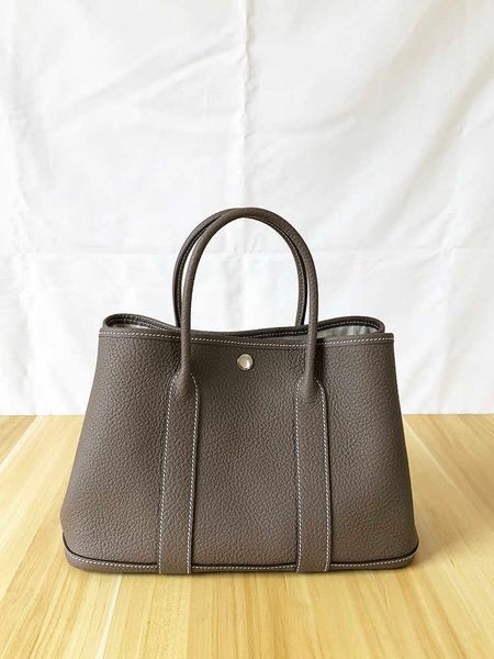 wholesale original party garden home tote bags online shop bag h family negonda leather handmade wax thread sewing highend portable womens l
wholesale original party garden home tote bags online shop bag h family negonda leather handmade wax thread sewing highend portable womens l