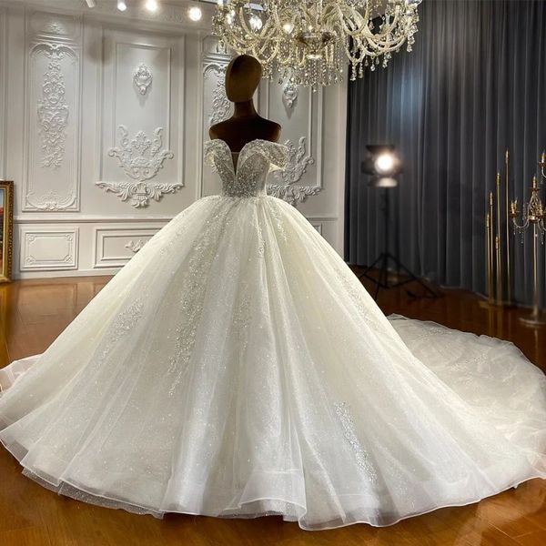 luxury ball gown royal wedding dresses 2023 sweetheart off the shoulder robe de mariee lace beads shiny vestido de novia, White
luxury ball gown royal wedding dresses 2023 sweetheart off the shoulder robe de mariee lace beads shiny vestido de novia, White
