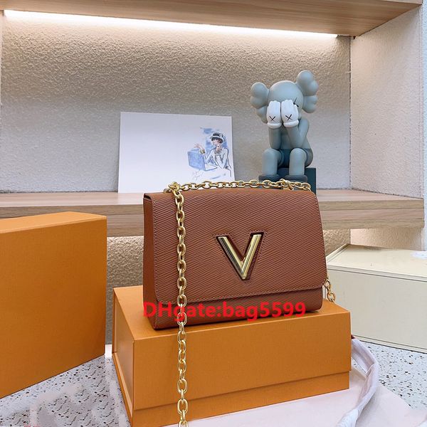 women shoulder bag popular twist chain bags leather small square designers bag metal long chain v shaped buckle flip shoulder bag
women shoulder bag popular twist chain bags leather small square designers bag metal long chain v shaped buckle flip shoulder bag