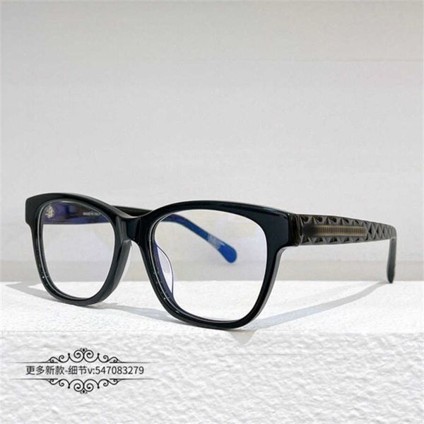 2023 new luxury designer sunglasses wanghong's same box glasses frame letter legs can paired with myopic women's ch3443 plain and, White;black
2023 new luxury designer sunglasses wanghong's same box glasses frame letter legs can paired with myopic women's ch3443 plain and, White;black