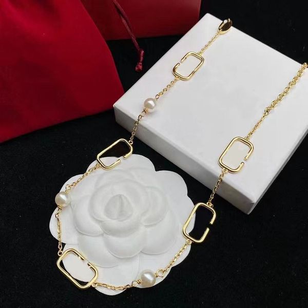 women's vintage pearl necklace with logo metal chain collarbone necklace for christmas surprise gift, Silver
women's vintage pearl necklace with logo metal chain collarbone necklace for christmas surprise gift, Silver