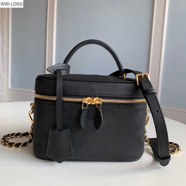 2023 new 9a l bag designer makeup bag genuine leather handbag m45598 vanity pm 19cm luxury shoulder bag delicate knockoff crossbody bag yl06, Black
2023 new 9a l bag designer makeup bag genuine leather handbag m45598 vanity pm 19cm luxury shoulder bag delicate knockoff crossbody bag yl06, Black