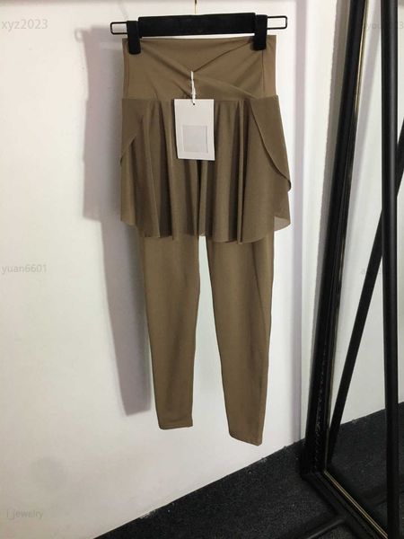 designer women clothing fashion fake two-piece slimming design leggings size s-l solid color yoga pants luxurious june14, Black
designer women clothing fashion fake two-piece slimming design leggings size s-l solid color yoga pants luxurious june14, Black
