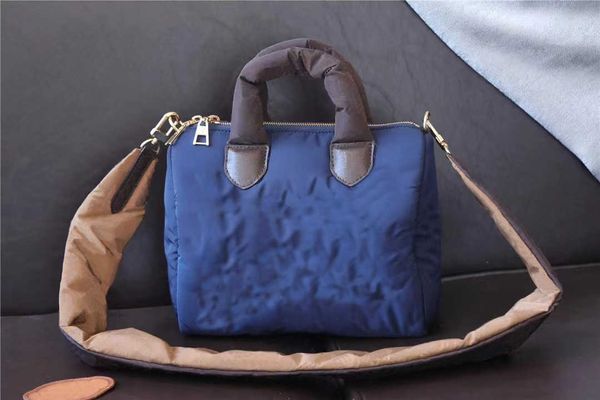 luxury brand cross body speedy 25 bag stylish handbag boston bags women genuine leather purse fashion pillow shoulder hobo totes
luxury brand cross body speedy 25 bag stylish handbag boston bags women genuine leather purse fashion pillow shoulder hobo totes
