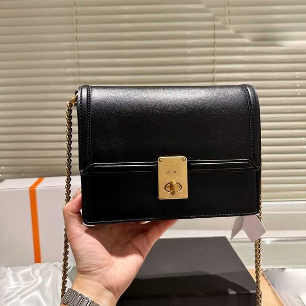 messenger bag men luxury designer shoulder bag women classic color matching square handbag leather cross body bags purse handbags 230801
messenger bag men luxury designer shoulder bag women classic color matching square handbag leather cross body bags purse handbags 230801