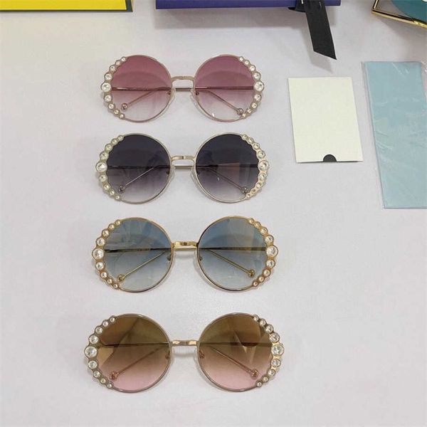 2023 luxury designer new family f sunglasses female star same style fashionable personality diamond inlaid large round frame sunglasses ff03, White;black
2023 luxury designer new family f sunglasses female star same style fashionable personality diamond inlaid large round frame sunglasses ff03, White;black