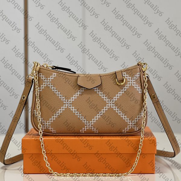 ll10a mirror quality shoulder bag designer crossbody bag leather chain bag exquisite packaging
ll10a mirror quality shoulder bag designer crossbody bag leather chain bag exquisite packaging