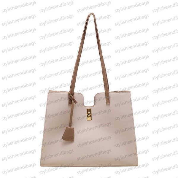 luxury bag designer bag oxford cloth bag fashion tote bag handbag woemn bag underarm bag women bag simple style shoulder bag stylisheendibag
luxury bag designer bag oxford cloth bag fashion tote bag handbag woemn bag underarm bag women bag simple style shoulder bag stylisheendibag