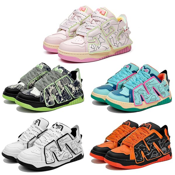 2023 design sense bakery shoes men women black white blue green pink purple mens trainers outdoor sports sneakers trendy
2023 design sense bakery shoes men women black white blue green pink purple mens trainers outdoor sports sneakers trendy