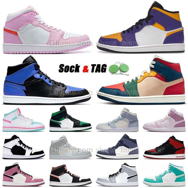 2023 jumpman 1 mid basketball shoes lakers white orange south beach soar 1s mens womens sneakers valentine's day space jam diamond whol
2023 jumpman 1 mid basketball shoes lakers white orange south beach soar 1s mens womens sneakers valentine's day space jam diamond whol