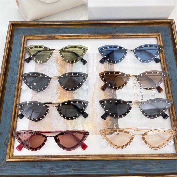 2023 new luxury designer wind ins tidy cat's eye classic diamond sunglasses stars same sunglasses va2033, White;black
2023 new luxury designer wind ins tidy cat's eye classic diamond sunglasses stars same sunglasses va2033, White;black