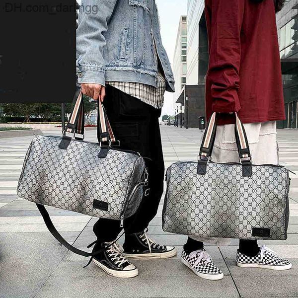 outdoor bags duffle bags fashionable pu letters men's and women's one shoulder travel bag large capacity contrast shoes sports fit
outdoor bags duffle bags fashionable pu letters men's and women's one shoulder travel bag large capacity contrast shoes sports fit
