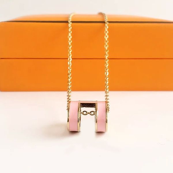 designer bracelet wedding classic h pendant necklaces women 18k gold letter necklace fashion design jewelry colorfast hypoallergenic gold ne, Silver
designer bracelet wedding classic h pendant necklaces women 18k gold letter necklace fashion design jewelry colorfast hypoallergenic gold ne, Silver
