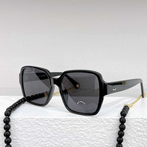 2023 new luxury designer popular on internet the same small fragrant style beaded chain sunglasses for women 3445 are fashionable high-end a, White;black
2023 new luxury designer popular on internet the same small fragrant style beaded chain sunglasses for women 3445 are fashionable high-end a, White;black