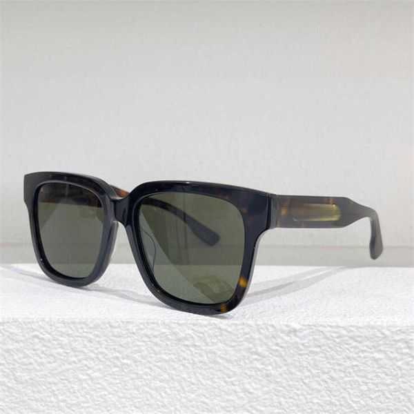 2023 new luxury designer g family box female ins net red same plate sunglasses can matched with gg1168 style 1, White;black
2023 new luxury designer g family box female ins net red same plate sunglasses can matched with gg1168 style 1, White;black