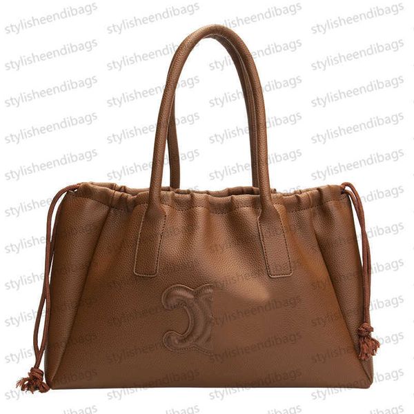 designer bag luxury bag women handbag shoulder bag drawstring bag crossbody bag underarm bag retro style tote bag large capacity bag shoulde
designer bag luxury bag women handbag shoulder bag drawstring bag crossbody bag underarm bag retro style tote bag large capacity bag shoulde
