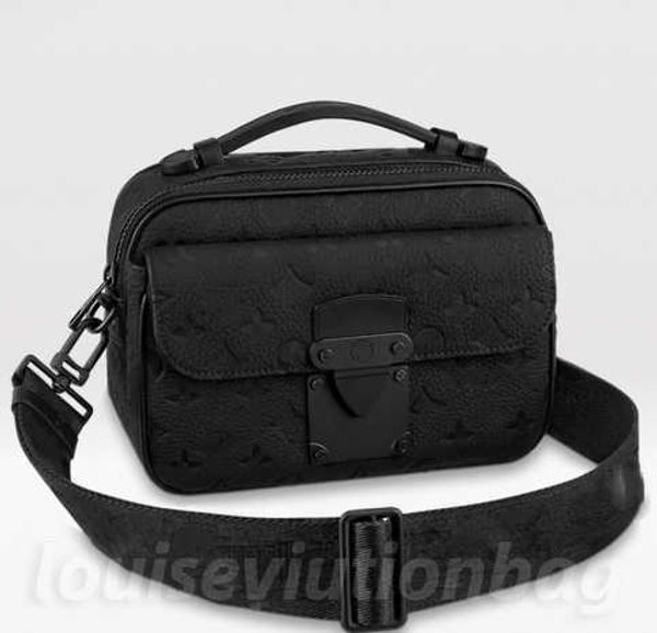 handbags men leather trio messenger bags luxury shoulder bag make up bag designer handbag tote man's bag taurillon 58489 s-lock
handbags men leather trio messenger bags luxury shoulder bag make up bag designer handbag tote man's bag taurillon 58489 s-lock