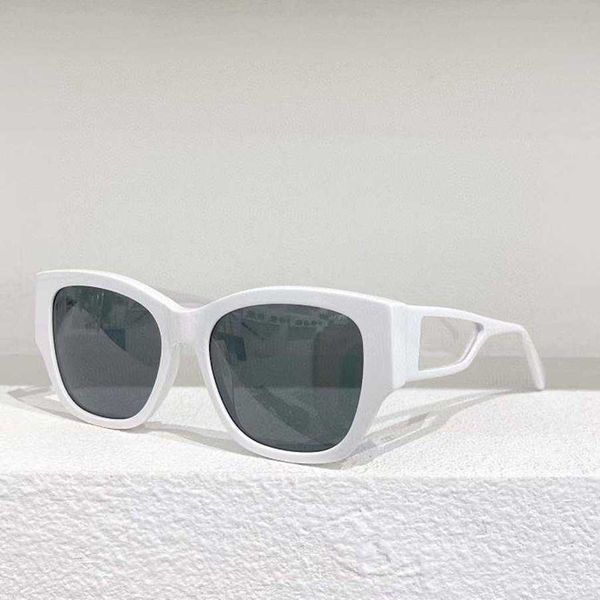 2023 new luxury designer new online celebrity the same type of cat's eye versatile plate large 5429 women's ins fashion sunglasses, White;black
2023 new luxury designer new online celebrity the same type of cat's eye versatile plate large 5429 women's ins fashion sunglasses, White;black