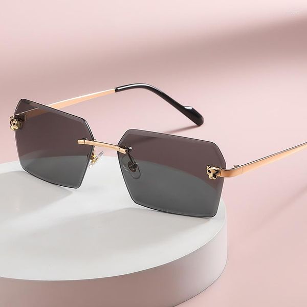 sunglasses 2023 rimless gradient men women fashion metal sun glasses lunette de soleil femme uv4003, White;black
sunglasses 2023 rimless gradient men women fashion metal sun glasses lunette de soleil femme uv4003, White;black