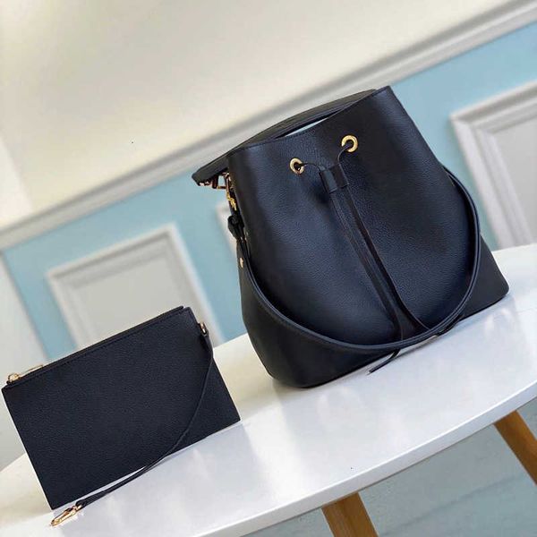 luxury brand drawstring high imitation designer drawstring bag neonoe 26cm real leather lady bucket bag m45808 with box zl059
luxury brand drawstring high imitation designer drawstring bag neonoe 26cm real leather lady bucket bag m45808 with box zl059