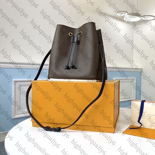 designer bucket leather bag ll10a mirror face shoulder bag exquisite packaging luxury crossbody bag
designer bucket leather bag ll10a mirror face shoulder bag exquisite packaging luxury crossbody bag