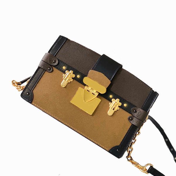 wallets cutch bags fashion lady classical canvas smooth cowhide leather mixed color soft package shoulderbags crossbod j92y, Red;black
wallets cutch bags fashion lady classical canvas smooth cowhide leather mixed color soft package shoulderbags crossbod j92y, Red;black
