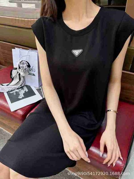 basic & casual dresses designer 23 summer new chest triangle dotted small shoulder pad design simple loose sleeveless dress rcyw, Black;gray
basic & casual dresses designer 23 summer new chest triangle dotted small shoulder pad design simple loose sleeveless dress rcyw, Black;gray