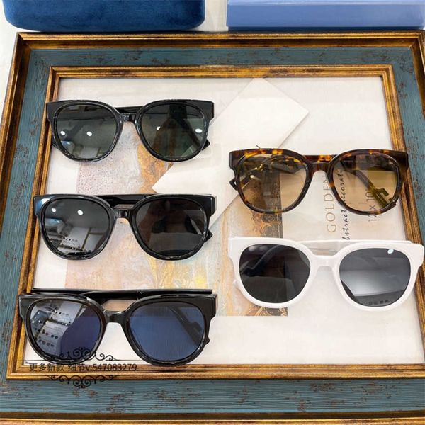 2023 new luxury designer g family square women's style ins same type plate sunglasses male matching size gg1237, White;black
2023 new luxury designer g family square women's style ins same type plate sunglasses male matching size gg1237, White;black