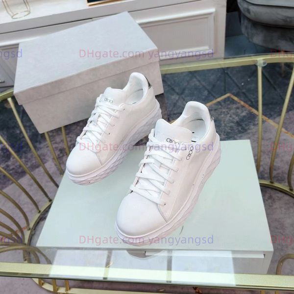 wholesale designers shoe women diamond light maxi running shoes classics nappa leather flecked rubber sole small white shoe summer ventilate
wholesale designers shoe women diamond light maxi running shoes classics nappa leather flecked rubber sole small white shoe summer ventilate