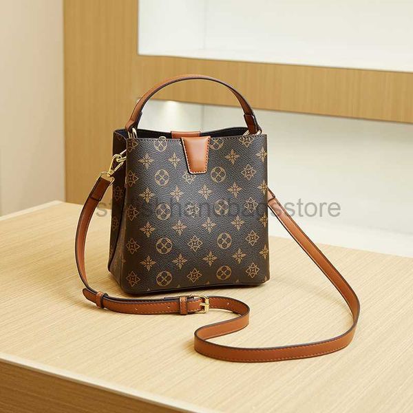 bags fashion retro printing bucket luxury women's 2023 new high capacity one shoulder horizontal body bag commuter handbagstylishhandba
bags fashion retro printing bucket luxury women's 2023 new high capacity one shoulder horizontal body bag commuter handbagstylishhandba