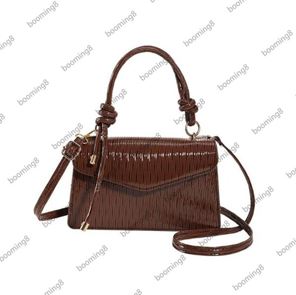 designer bag retro solid color diamond grid single shoulder crossbody bag for women bags handbag
designer bag retro solid color diamond grid single shoulder crossbody bag for women bags handbag