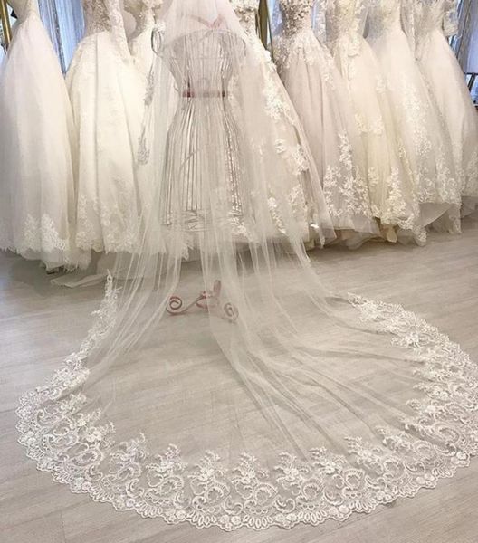 stylish 2 5m one layers wedding veils with lace applique edge long chapel veils tulle custom made bridal veil with comb4210763, Black
stylish 2 5m one layers wedding veils with lace applique edge long chapel veils tulle custom made bridal veil with comb4210763, Black