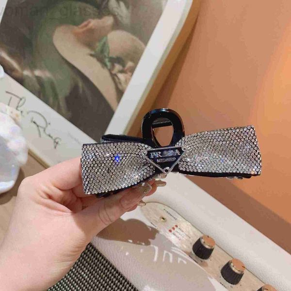 hair clips & barrettes designer korean fashion celebrity temperament rhinestone grab clip net caesalpinia pulcherrima knot cool wind shark b, Golden;silver
hair clips & barrettes designer korean fashion celebrity temperament rhinestone grab clip net caesalpinia pulcherrima knot cool wind shark b, Golden;silver