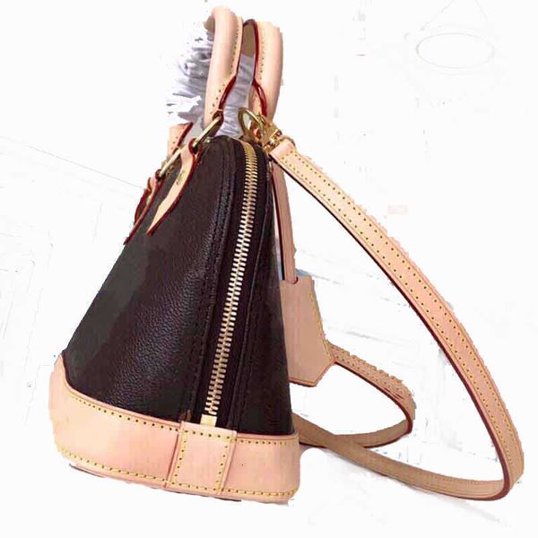 wallets lady shell bags pm fashion canvas lock bell padlock 53151 luggage tags classical shoulder check handbag quality, Red;black
wallets lady shell bags pm fashion canvas lock bell padlock 53151 luggage tags classical shoulder check handbag quality, Red;black