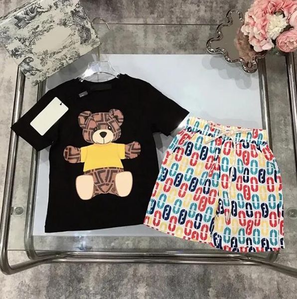 luxury designer brand baby kids clothing sets classic brand clothes suits childrens summer short sleeve letter lettered shorts fashion shirt, White
luxury designer brand baby kids clothing sets classic brand clothes suits childrens summer short sleeve letter lettered shorts fashion shirt, White
