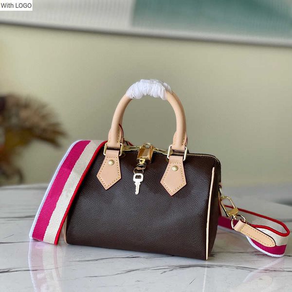 2023 new 9a l bag luxury handbag designer croossbody bag genuine leather shoulder bag m45948 speedy bandouliere 20.5cm delicate knockoff din, Black
2023 new 9a l bag luxury handbag designer croossbody bag genuine leather shoulder bag m45948 speedy bandouliere 20.5cm delicate knockoff din, Black