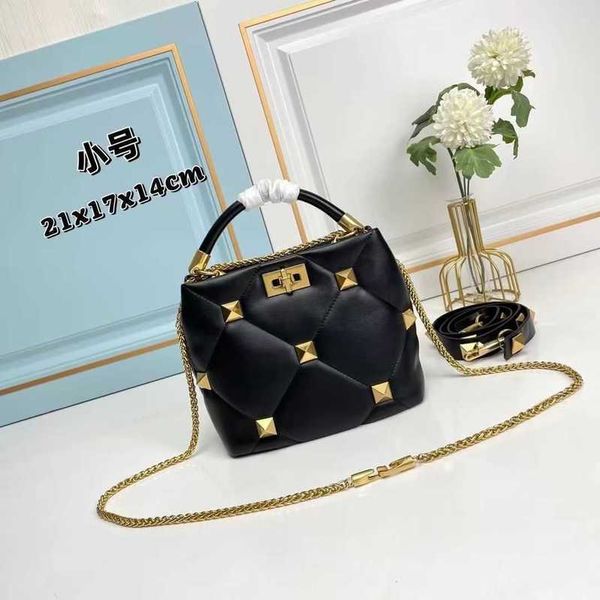 bags luxurys handbag diamond plaid designer women embroidery handheld shoulder crossbody women's chain h7ka n5xu
bags luxurys handbag diamond plaid designer women embroidery handheld shoulder crossbody women's chain h7ka n5xu