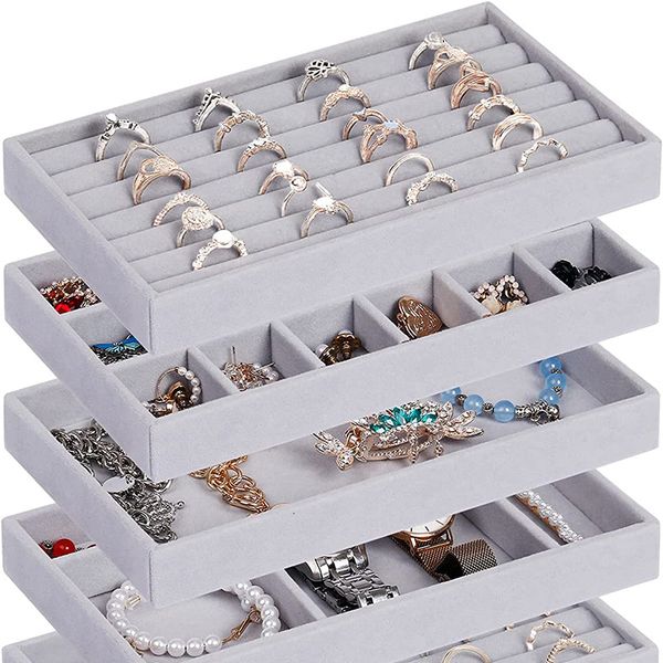 jewelry boxes soft velvet stackable tray case display storage box portable ring earrings necklace organizer holder 230801, Black;white
jewelry boxes soft velvet stackable tray case display storage box portable ring earrings necklace organizer holder 230801, Black;white