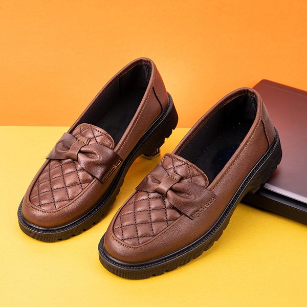 new fashion leather loafers dress shoes for women tirple black brown comfortable flat womens casual shoes
new fashion leather loafers dress shoes for women tirple black brown comfortable flat womens casual shoes