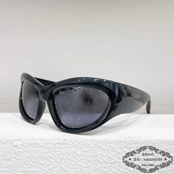 2023 new luxury designer family b's new plate oval sunglasses fashionable men's and women's ins popular online stars same sun, White;black
2023 new luxury designer family b's new plate oval sunglasses fashionable men's and women's ins popular online stars same sun, White;black