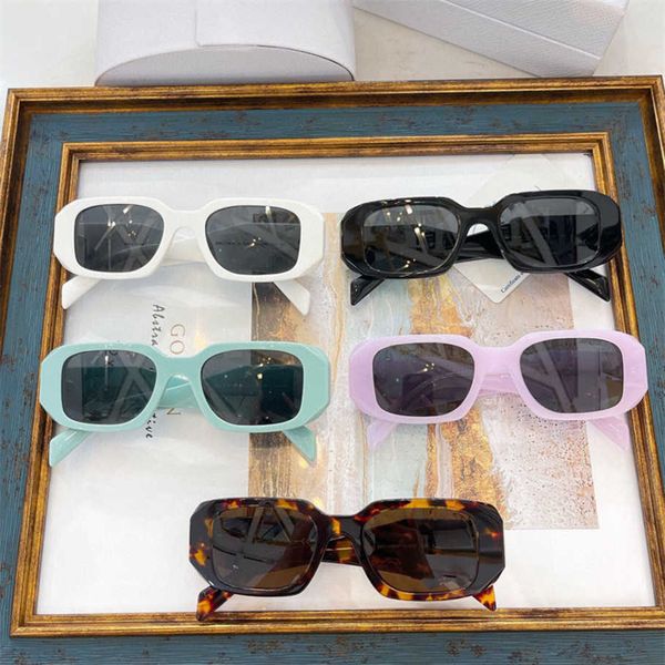 2023 new luxury designer p family women's net red ins the same type of personalized irregular plate sunglasses 17w, White;black
2023 new luxury designer p family women's net red ins the same type of personalized irregular plate sunglasses 17w, White;black
