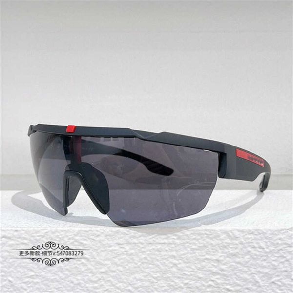 2023 new luxury designer p family integrated lens fashion ins same style cycling eye protection one-piece sunglasses men sps03s, White;black
2023 new luxury designer p family integrated lens fashion ins same style cycling eye protection one-piece sunglasses men sps03s, White;black
